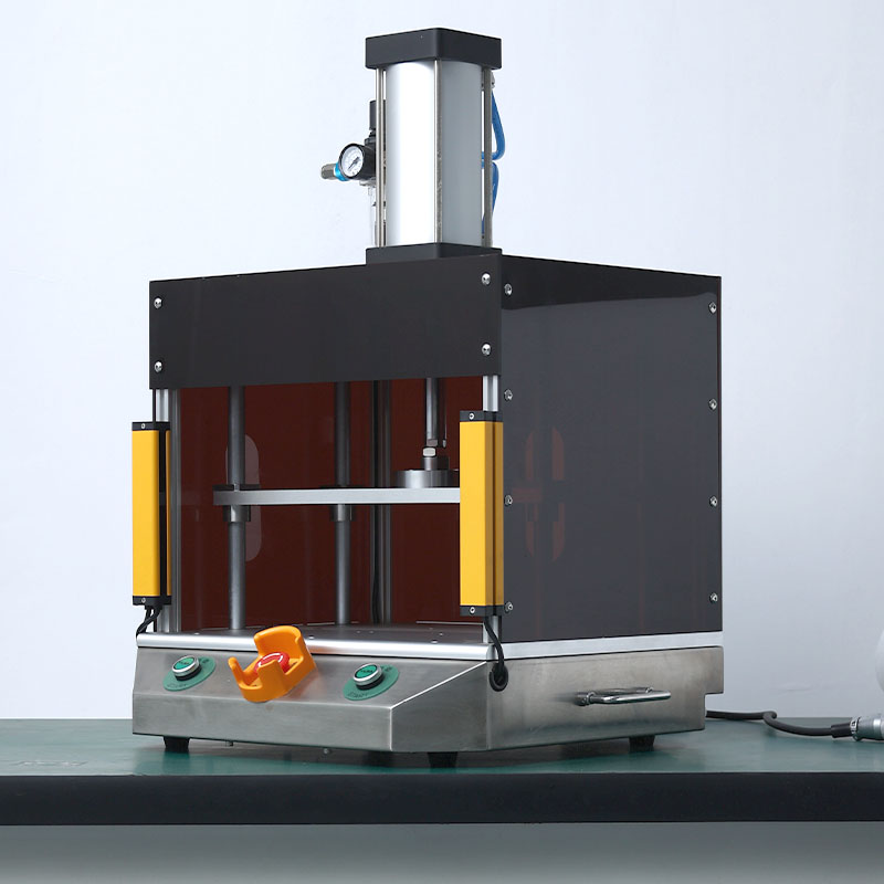 ZadarAir tightness test fixture